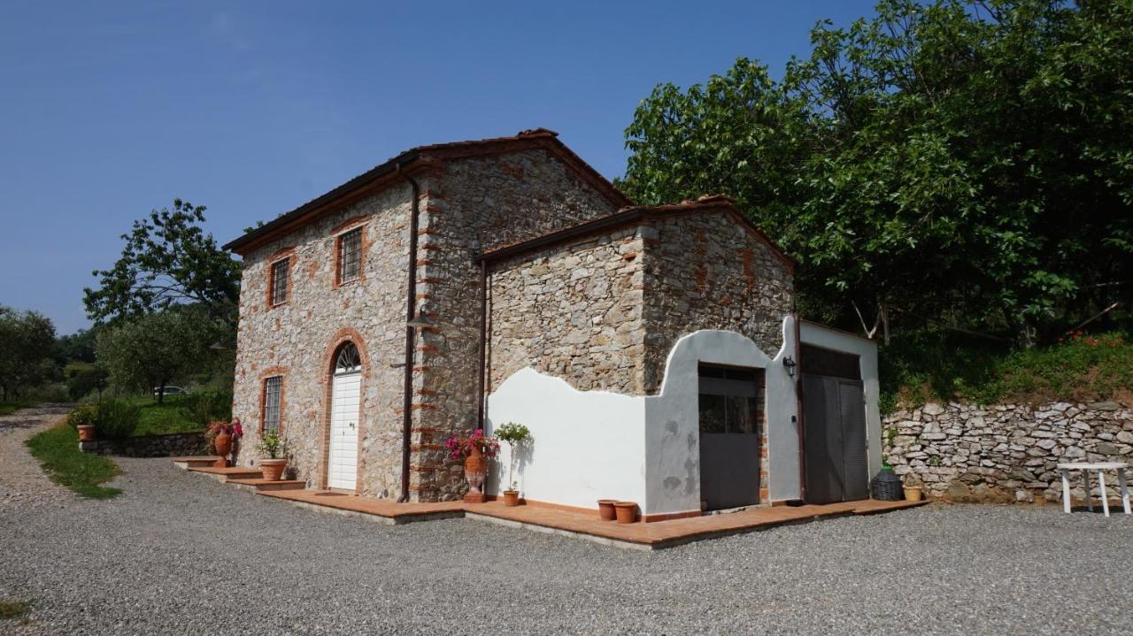 卢卡Agriturismo Le Vallilunghe公寓 外观 照片